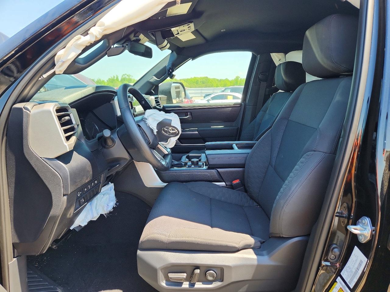 Toyota Tundra Sr5