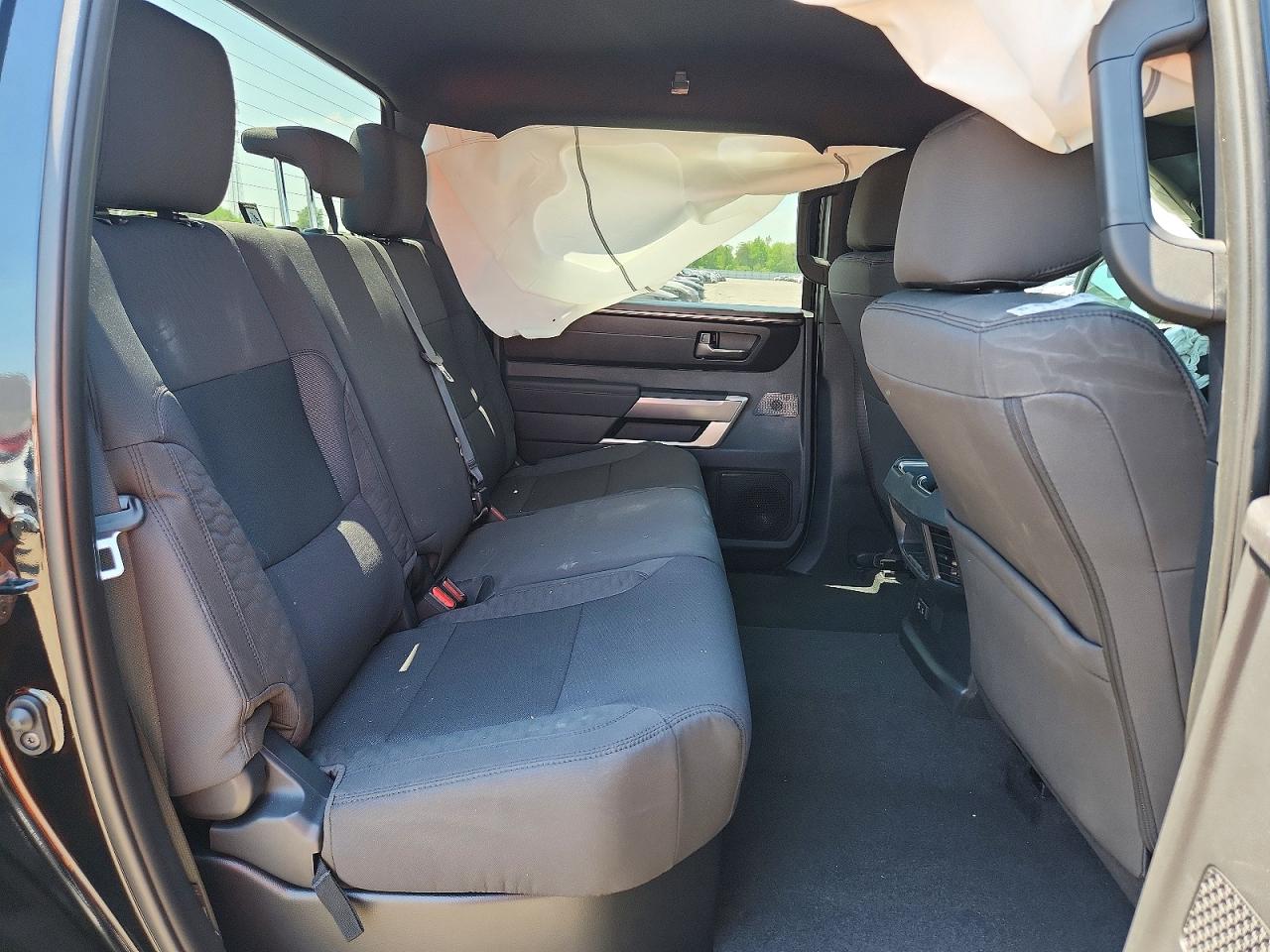 Toyota Tundra Sr5