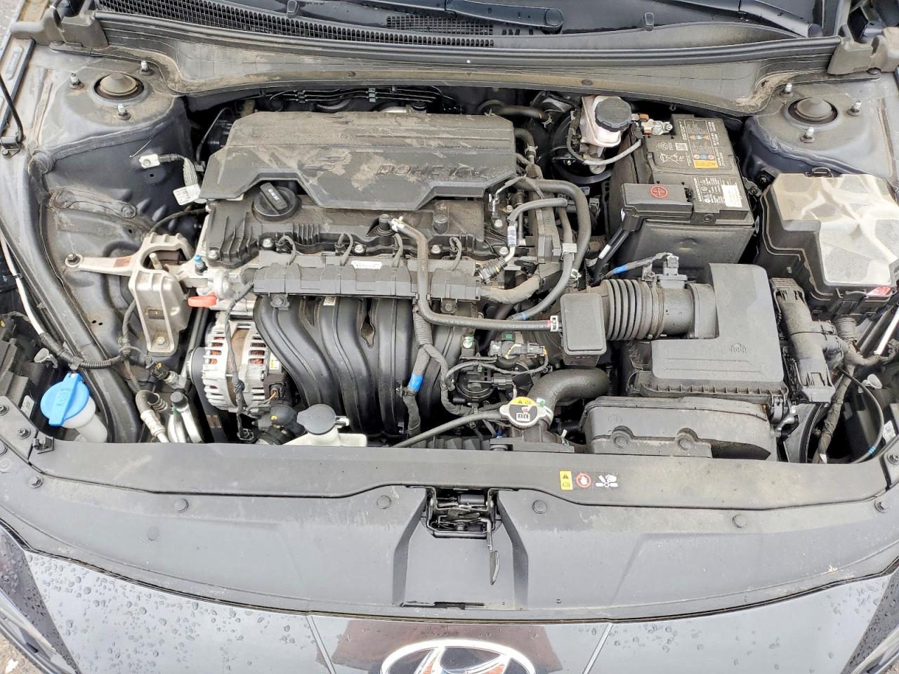 Hyundai ELANTRA Sel
