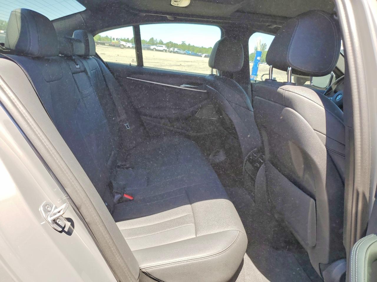 BMW 5 Series Xi