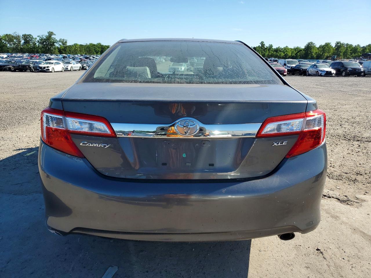 Toyota Camry Xle