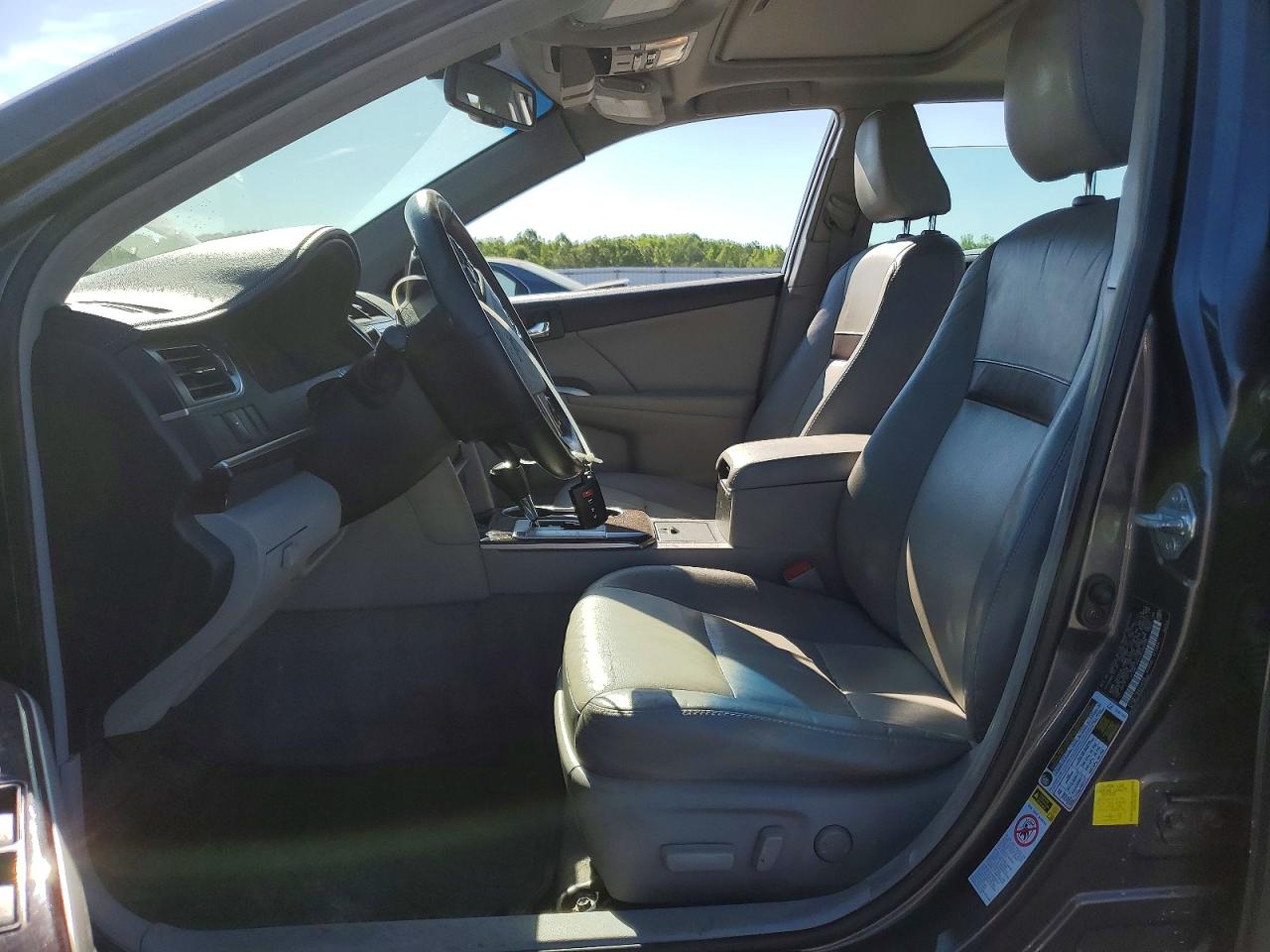 Toyota Camry Xle