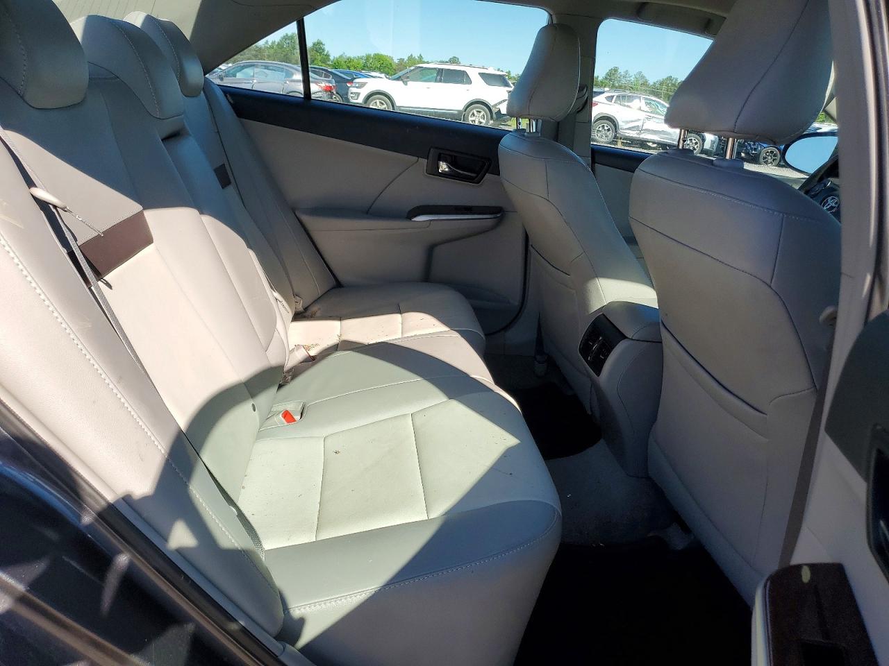 Toyota Camry Xle