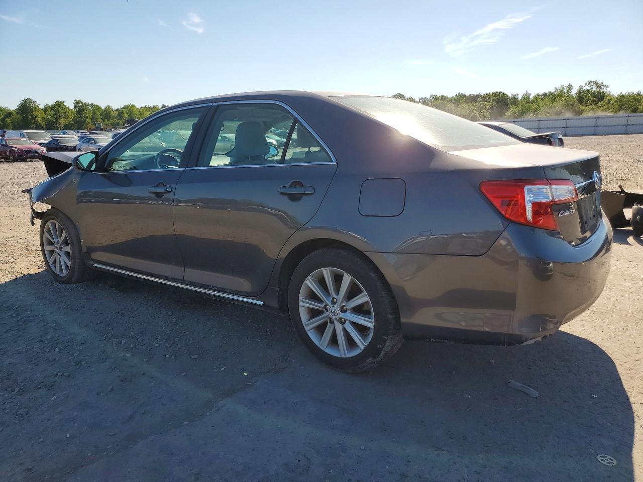 Toyota Camry Xle