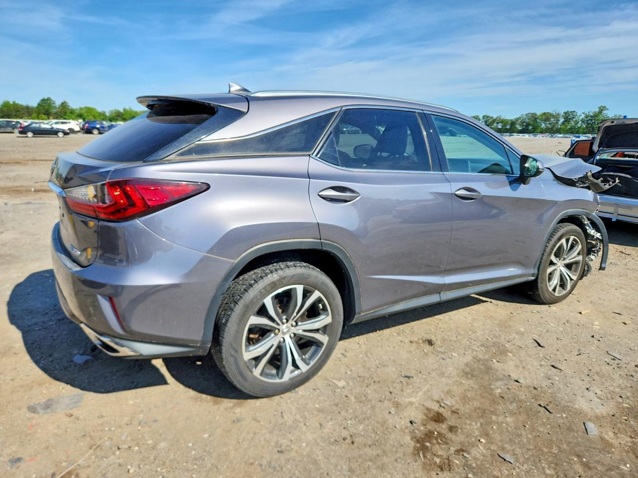 Lexus RX Base