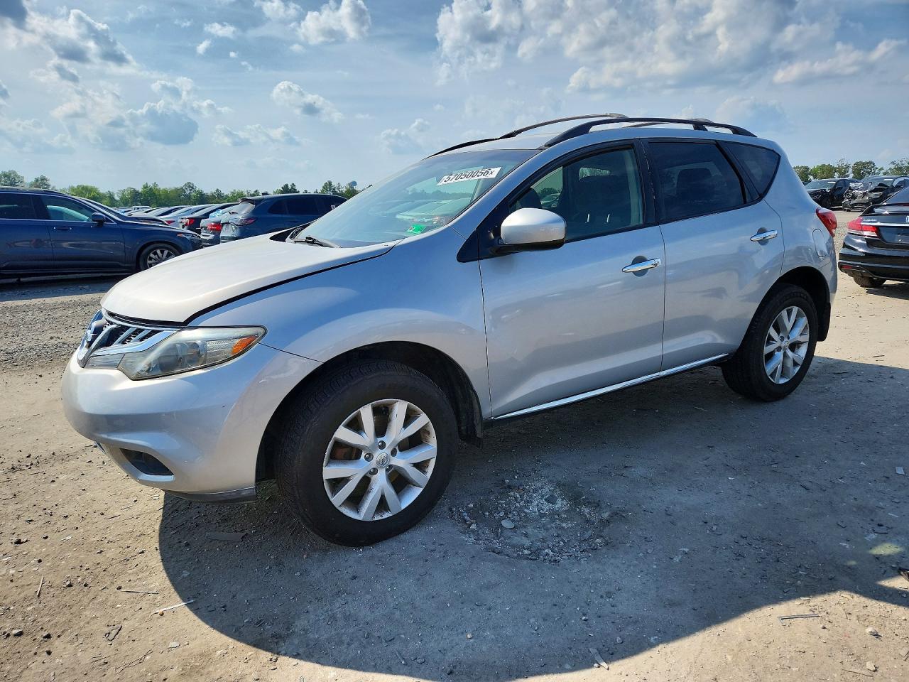 Salvage Nissan Murano Image