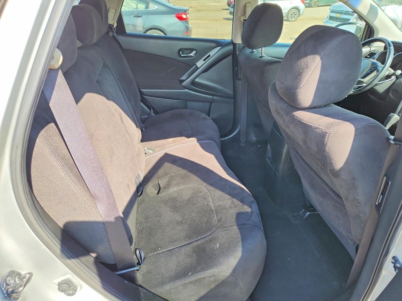 Nissan Murano S