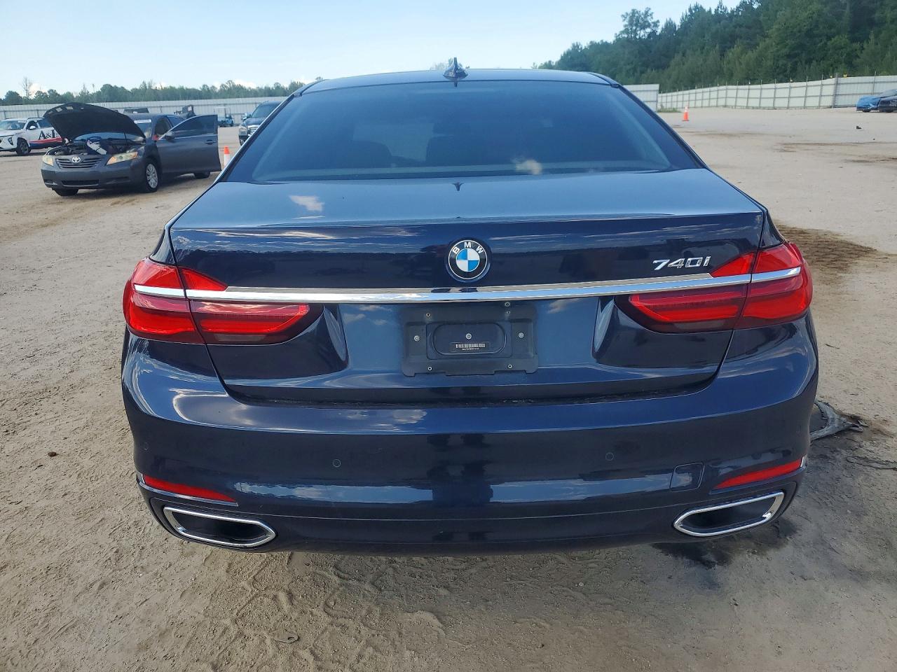 BMW 7 Series I
