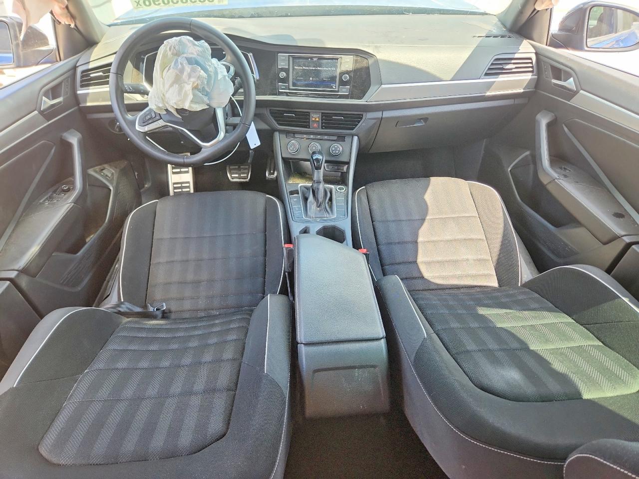 Volkswagen Jetta Sport