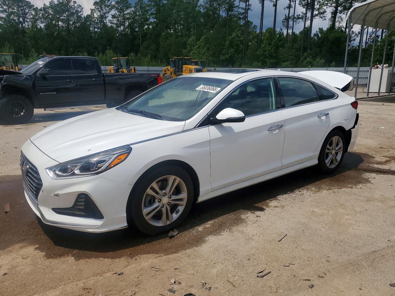 Salvage Hyundai SONATA Image