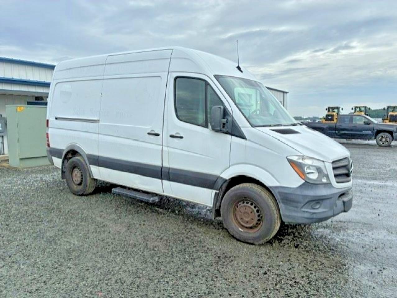 Mercedes-Benz Sprinter 2500