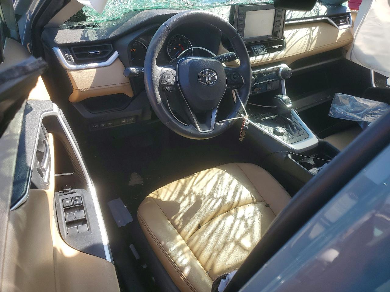 Toyota RAV4 Xle Premium