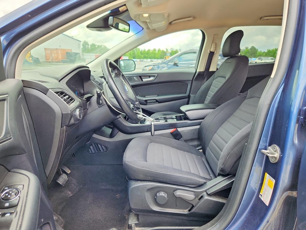 Ford Edge Se
