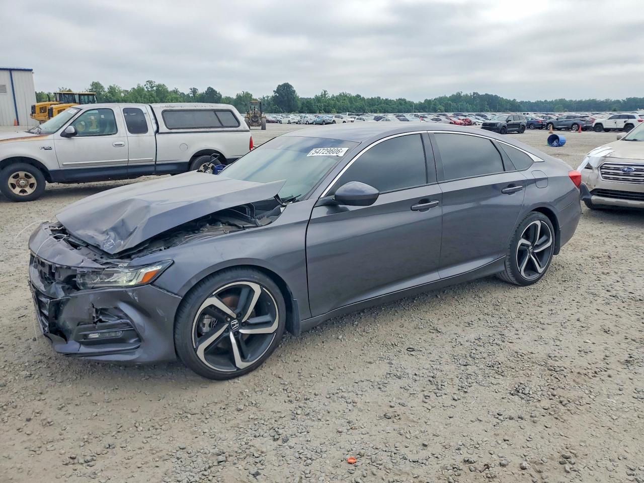 Salvage Honda Accord Image