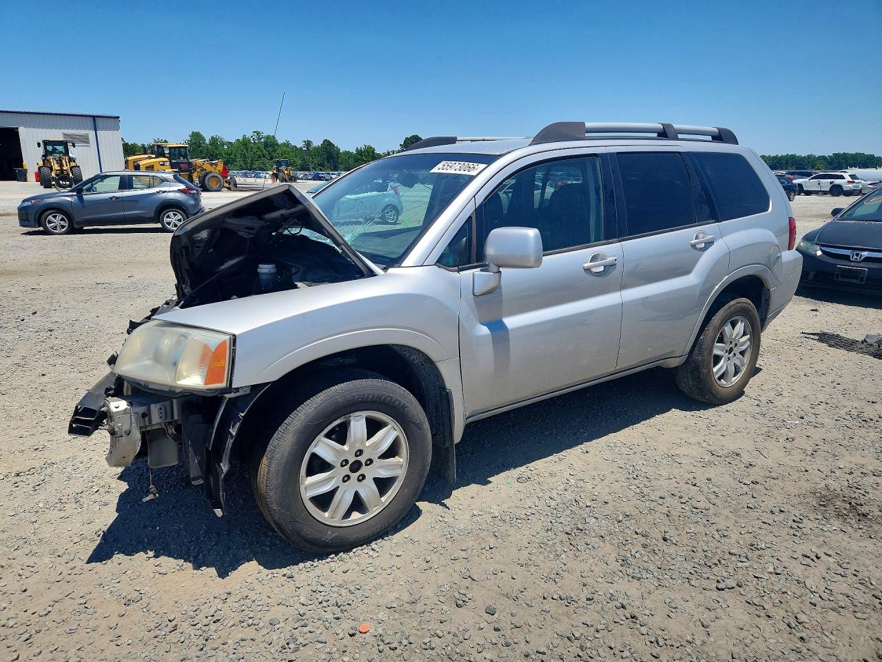 Salvage Mitsubishi Endeavor Image