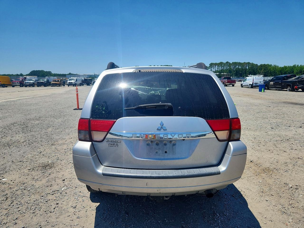 Mitsubishi Endeavor Ls