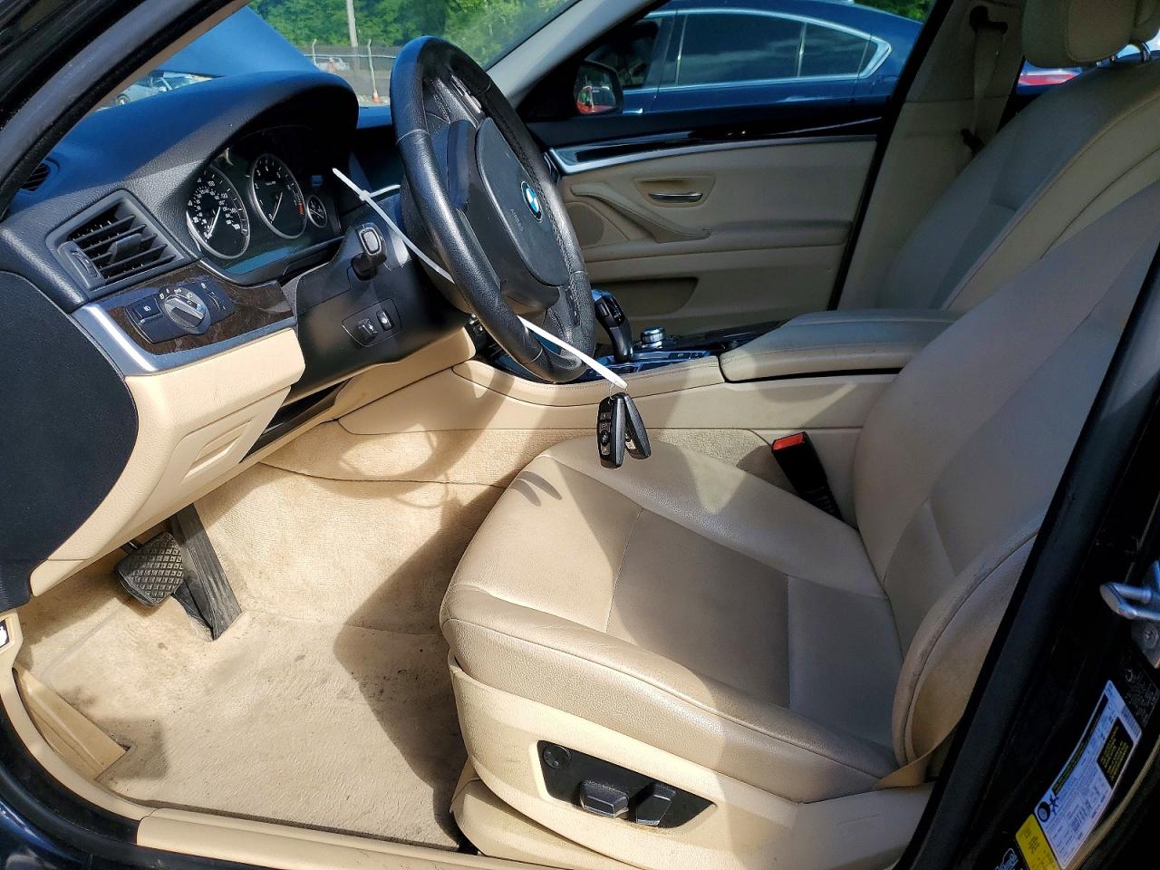 BMW 5 Series Xi