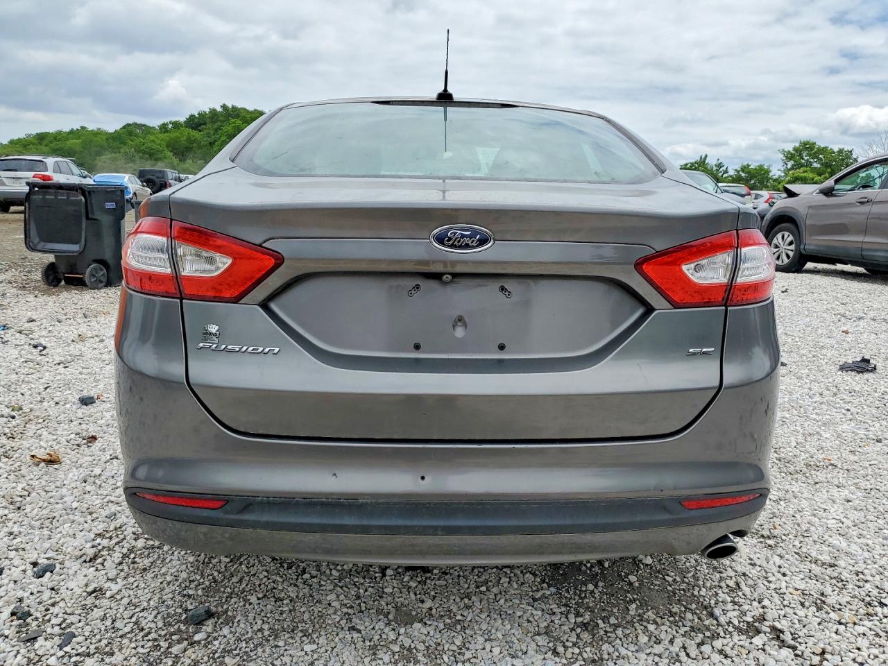 Ford Fusion Se