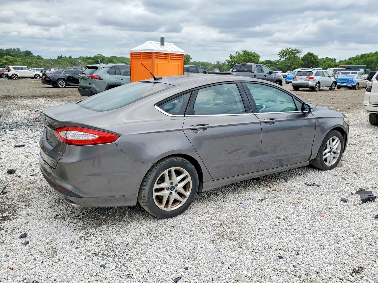 Ford Fusion Se