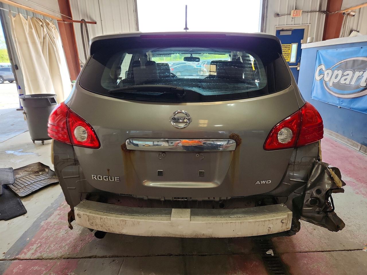 Nissan Rogue S