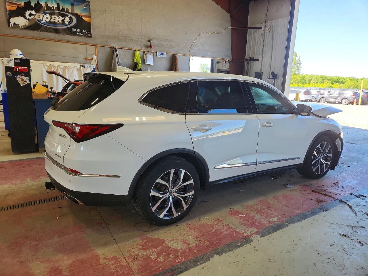 Acura MDX Technology
