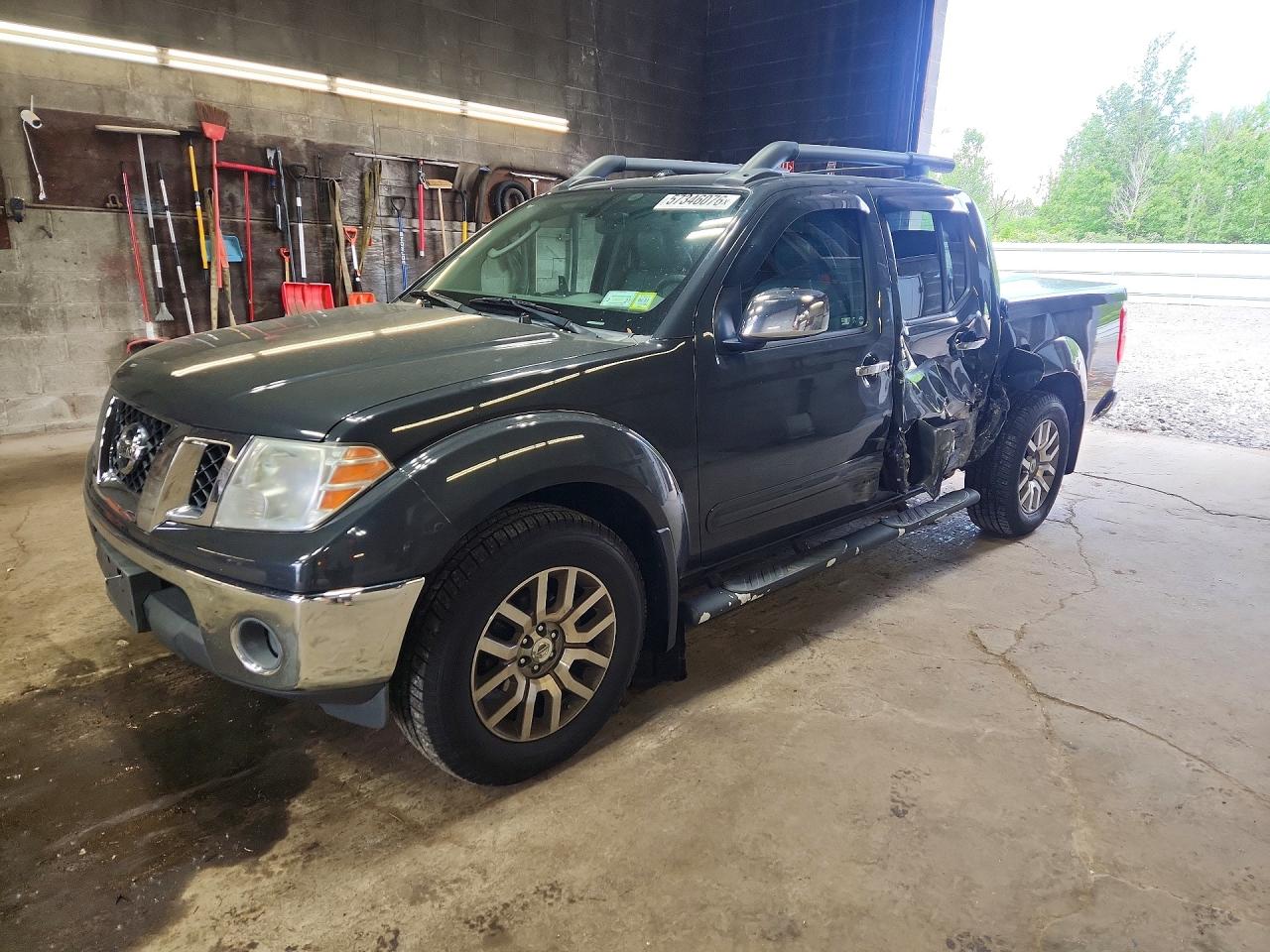 Salvage Nissan Frontier Image