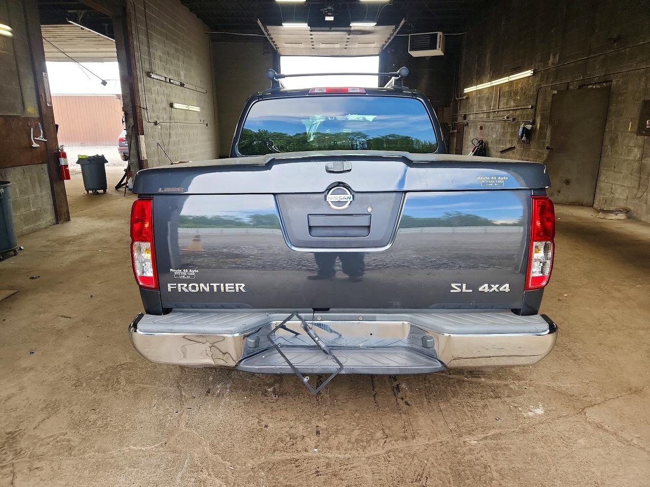 Nissan Frontier S