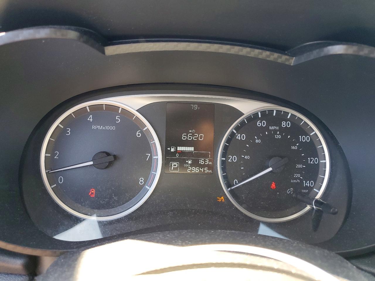 Nissan Versa S