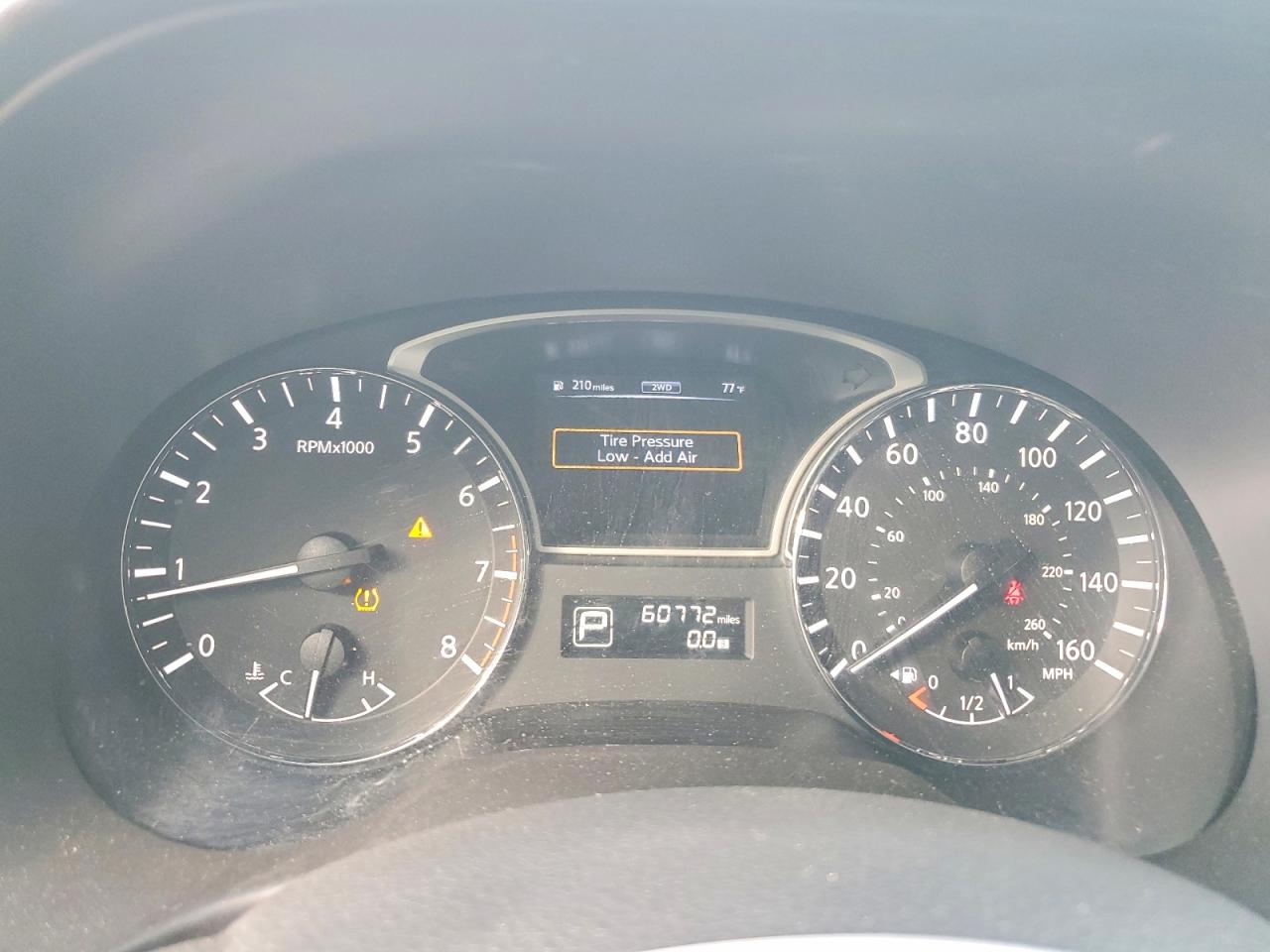 Nissan Pathfinder S