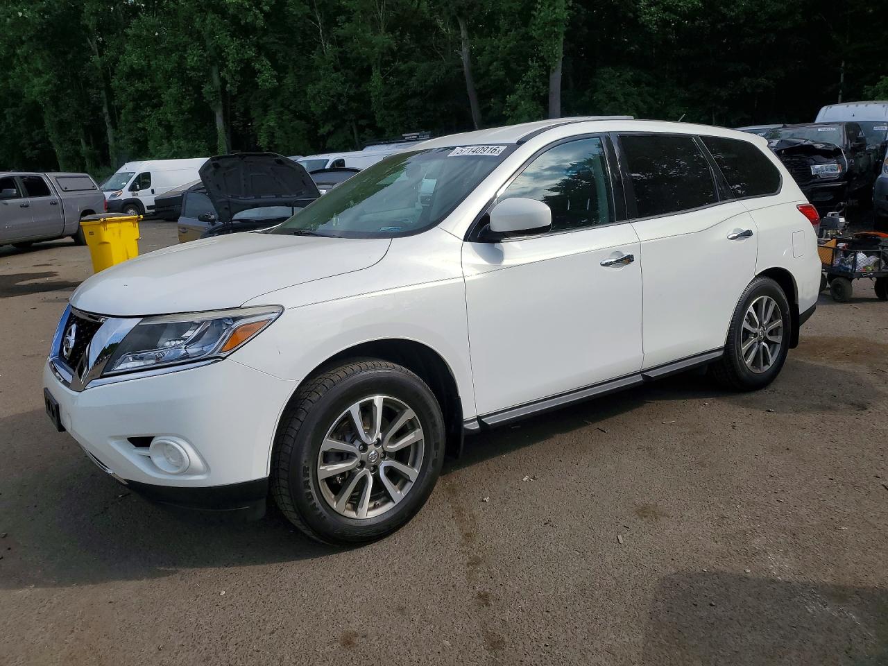 Nissan Pathfinder S