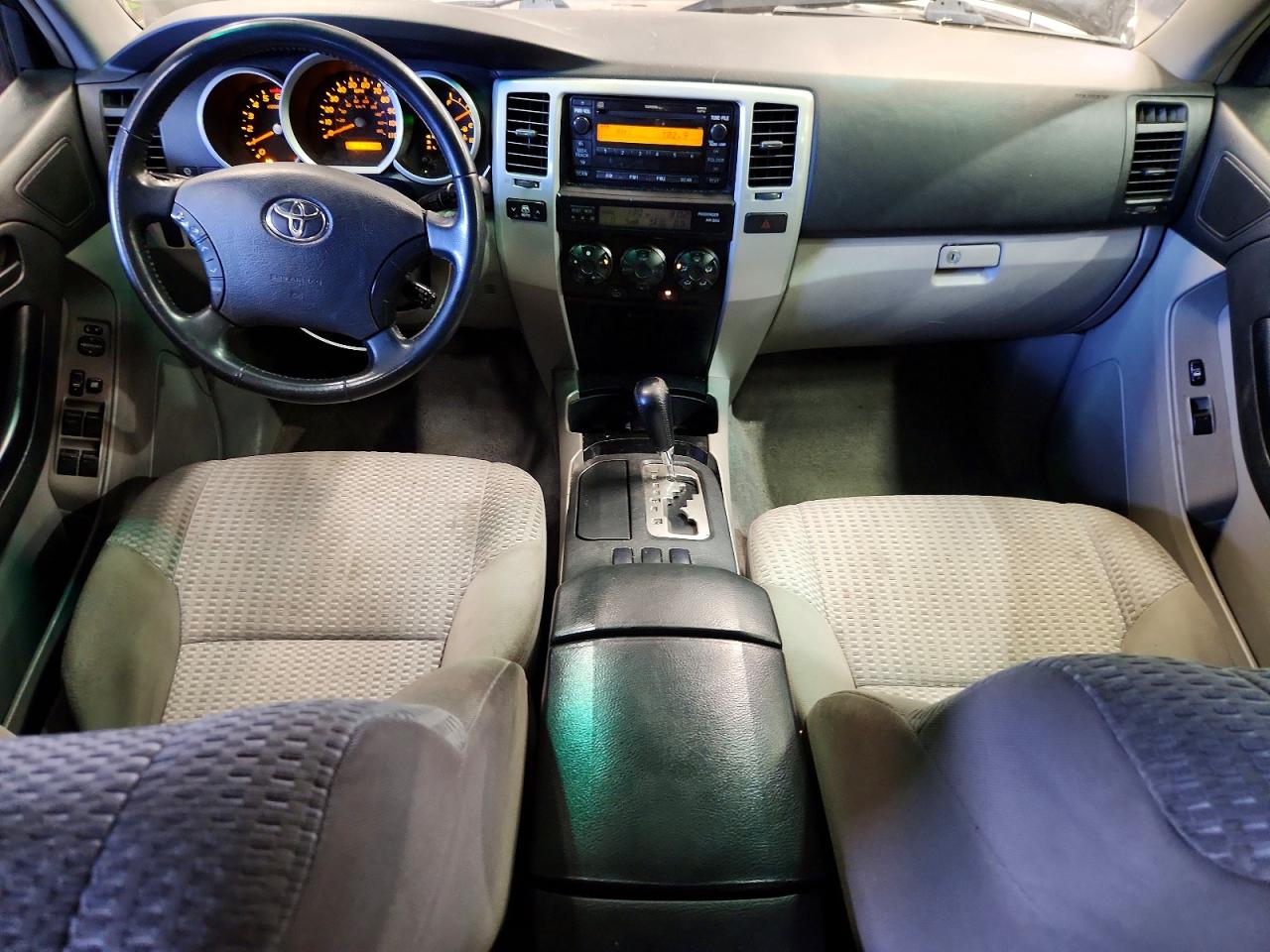 Toyota 4Runner Sr5