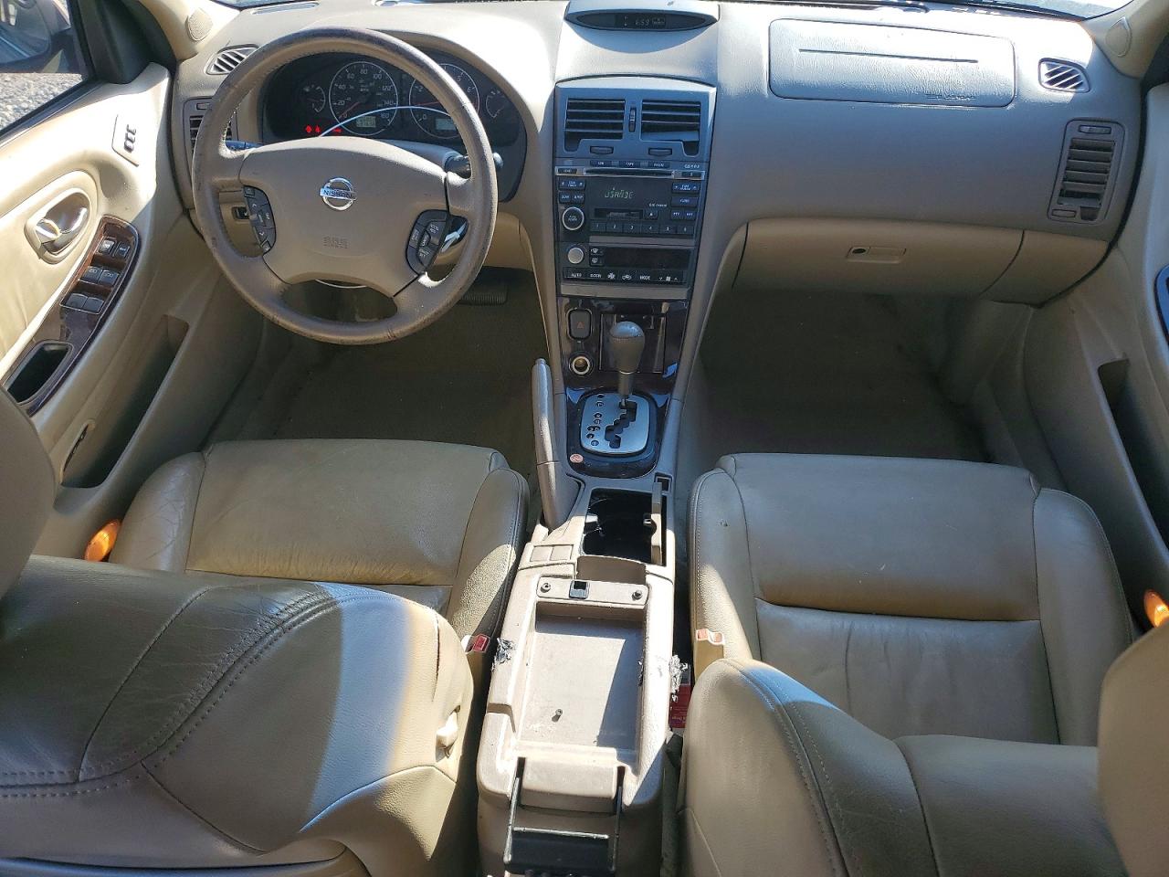 Nissan Maxima Gxe