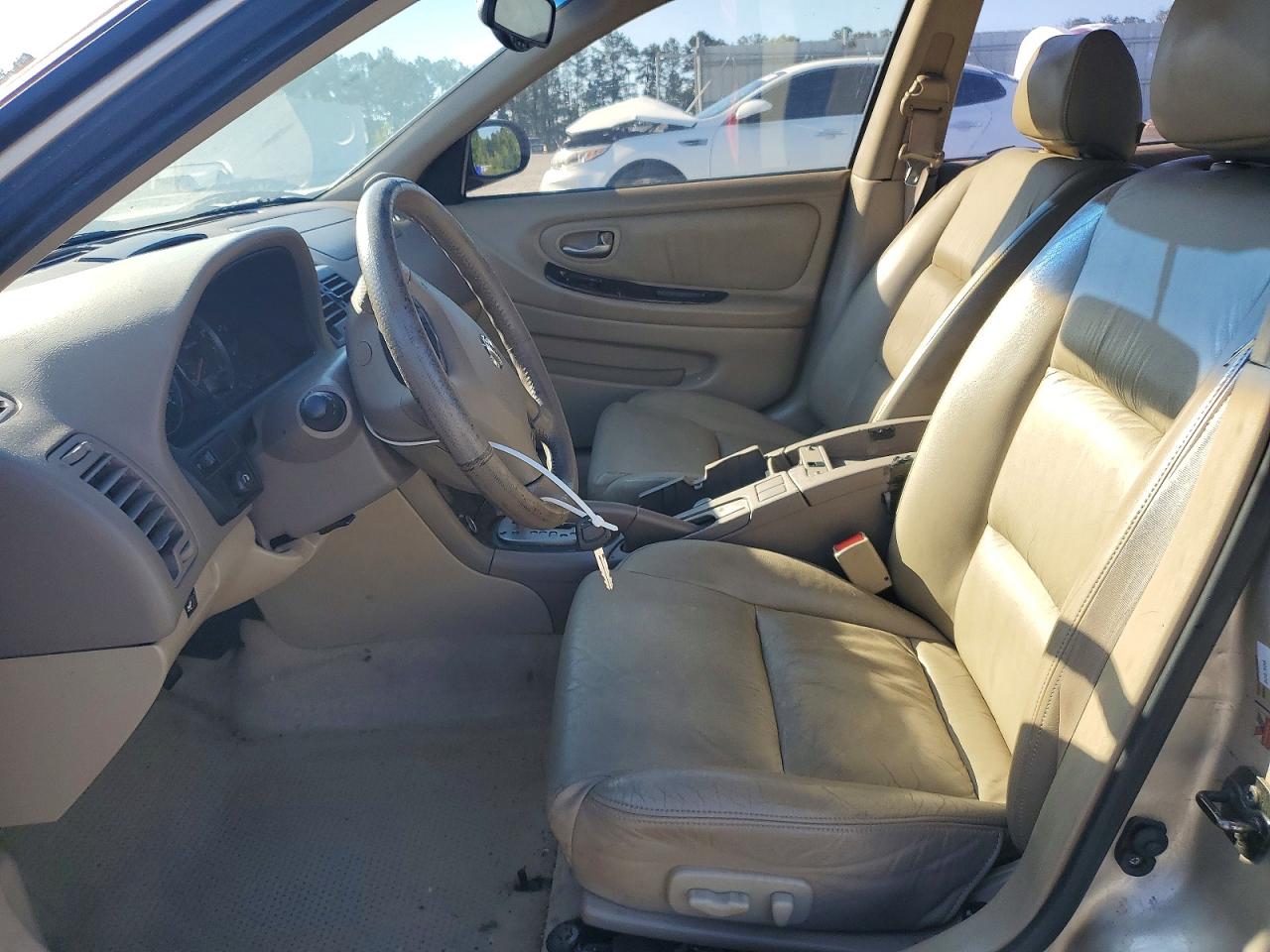 Nissan Maxima Gxe