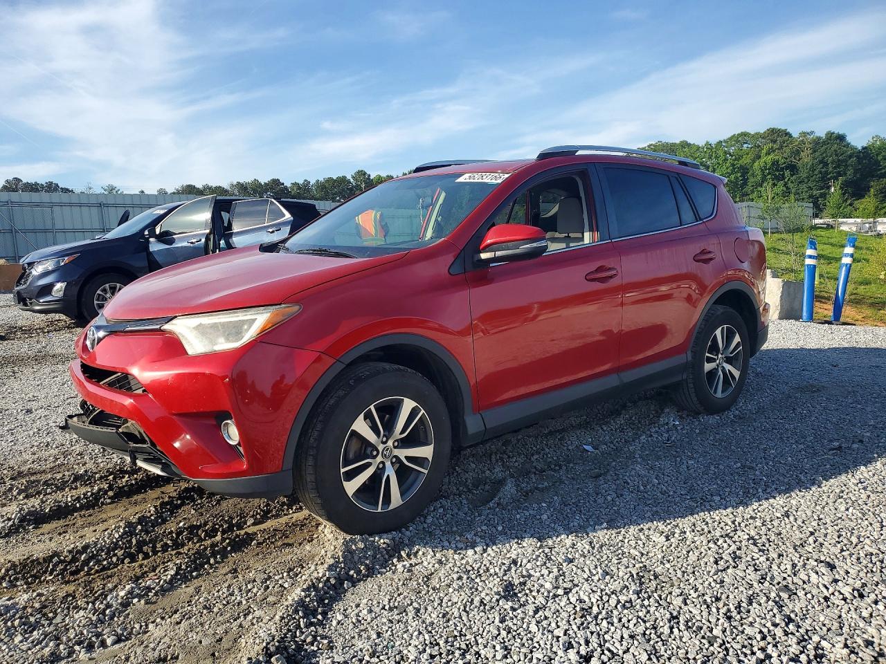 Salvage Toyota RAV4 Image