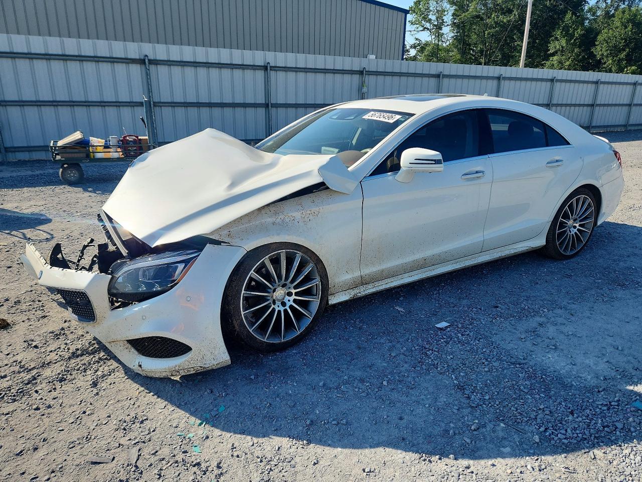 Salvage Mercedes-Benz C-Class Image