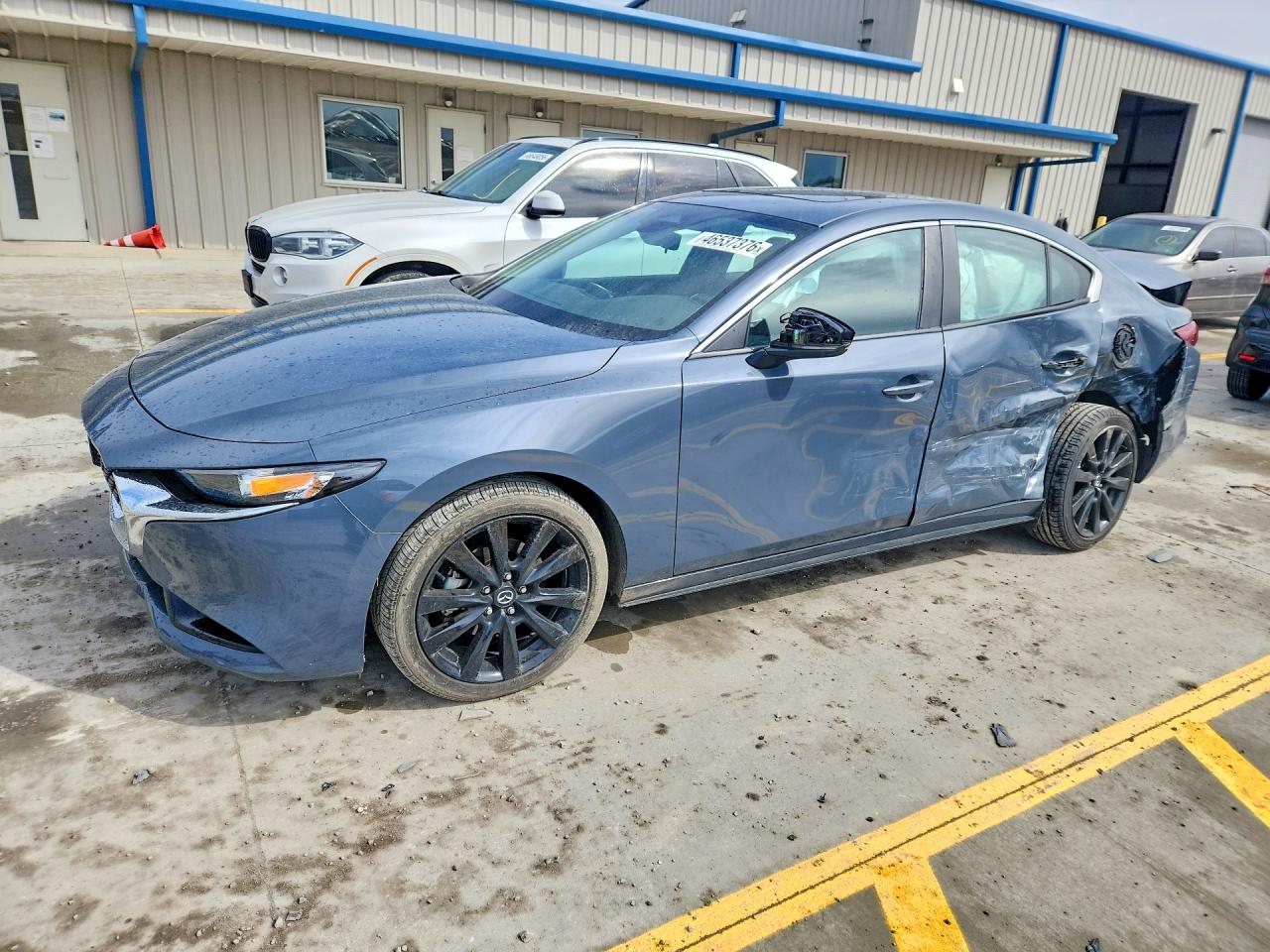 Salvage Mazda 3 Image