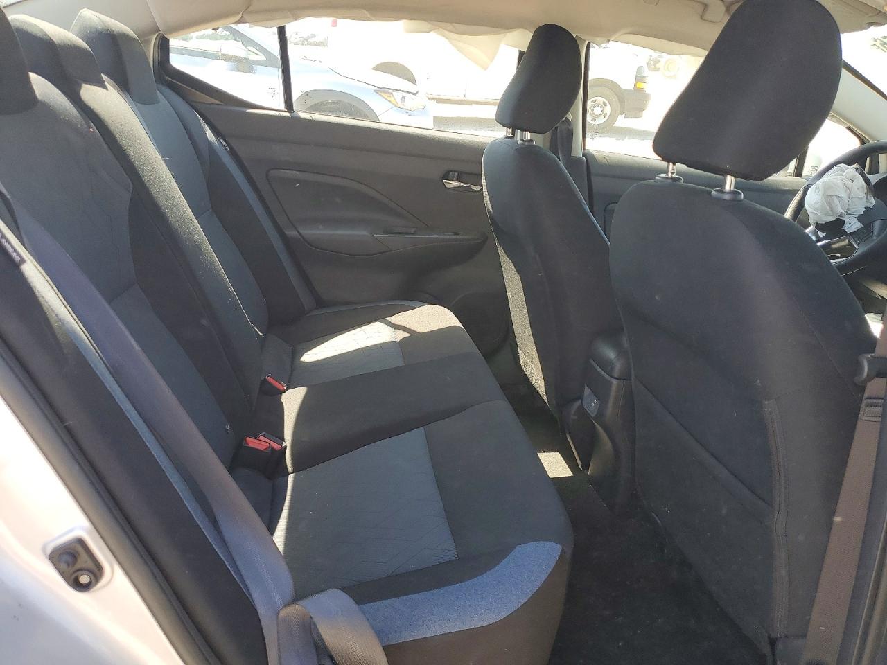Nissan Versa Sv