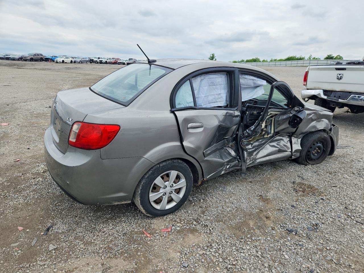 Kia Rio Lx