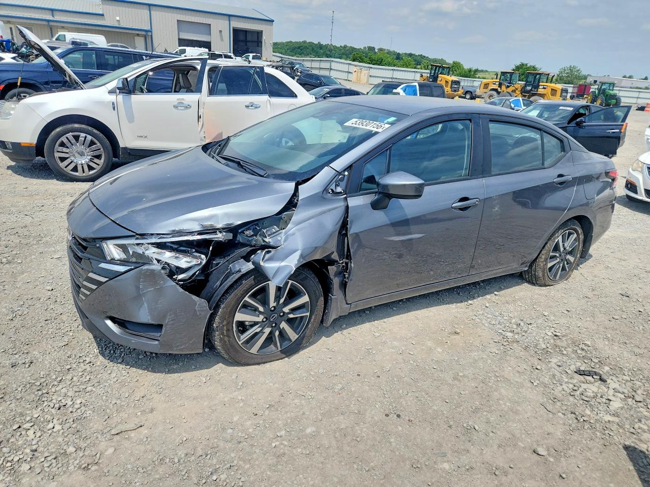 Salvage Nissan Versa Image