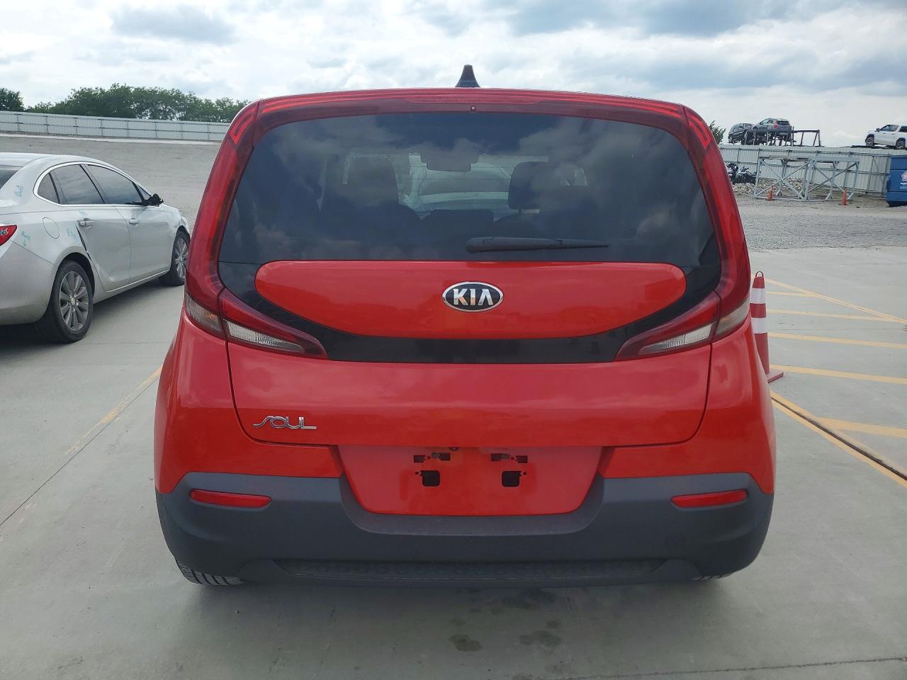 Kia Soul Lx
