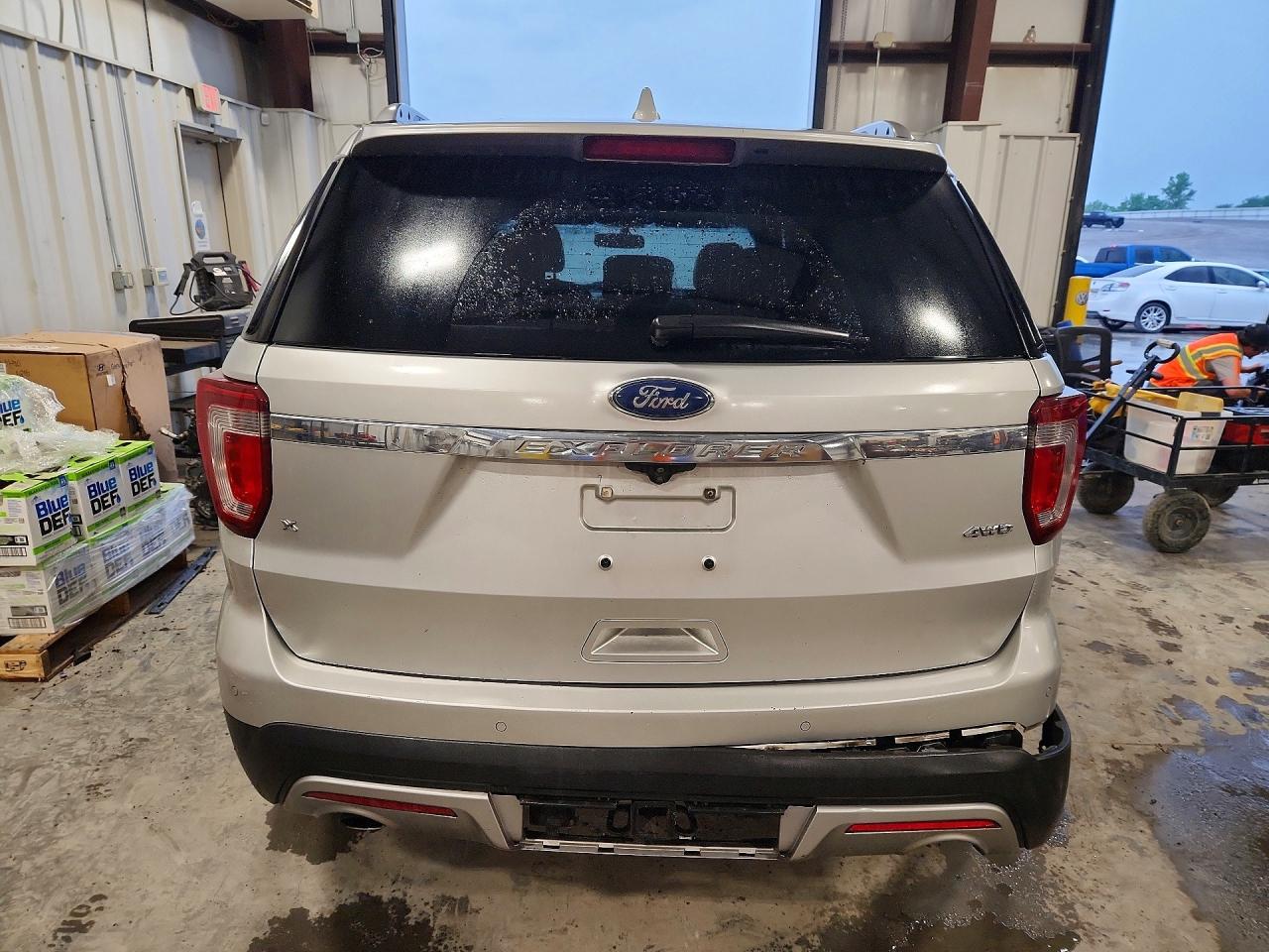 Ford Explorer Xlt