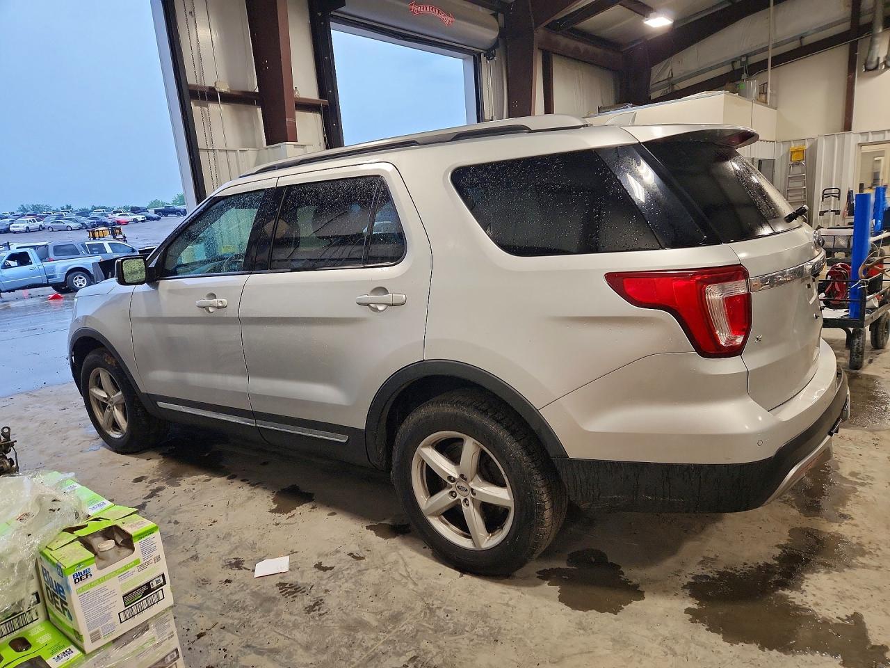 Ford Explorer Xlt