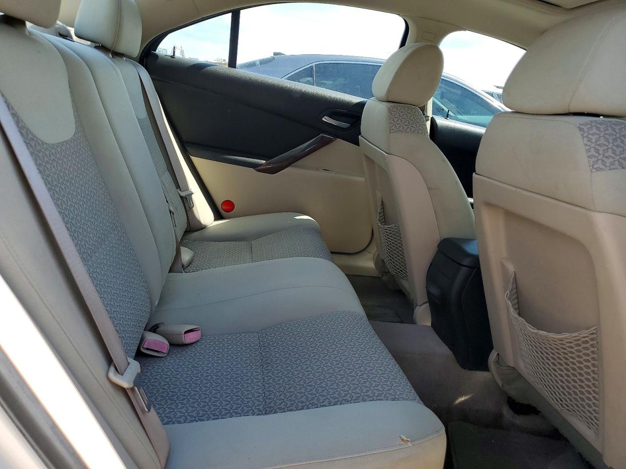 Pontiac G6 Base