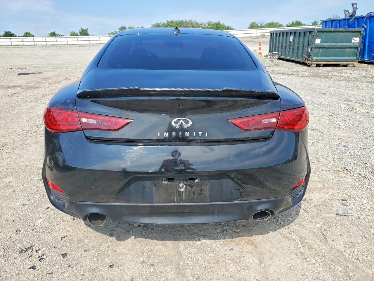 INFINITI Q60 3.0t Luxe