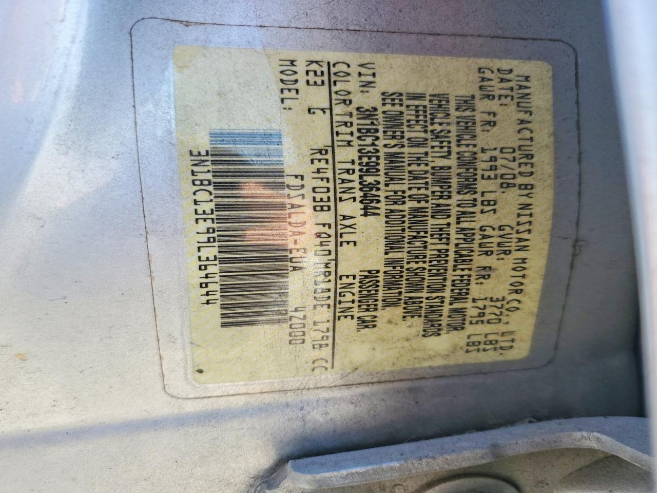 Nissan Versa 1.8 S