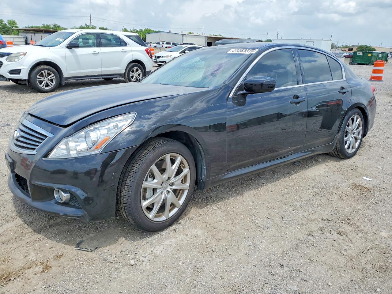 INFINITI G37 Journey