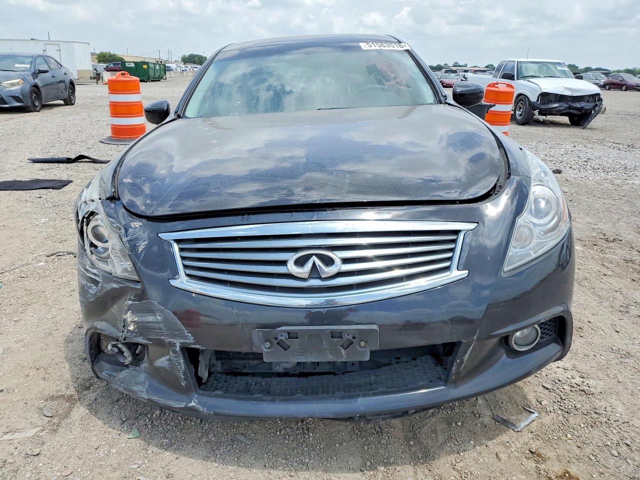 INFINITI G37 Journey