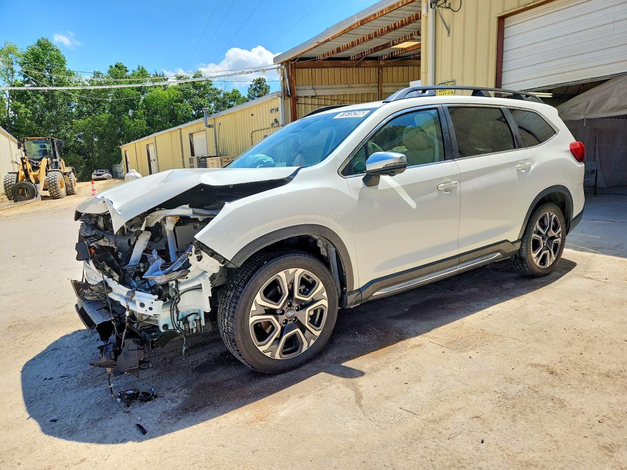 Salvage Subaru Ascent Image