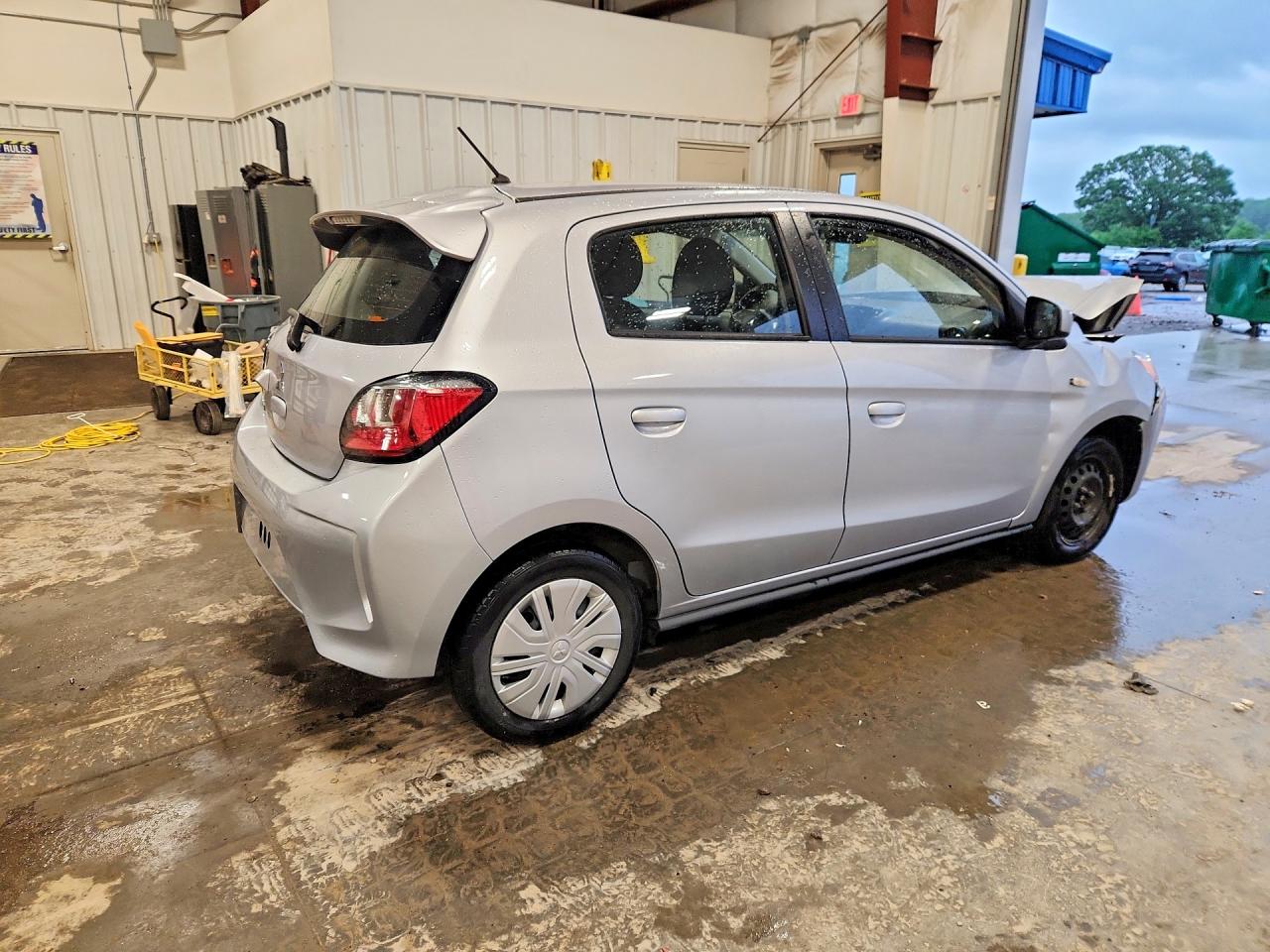 Mitsubishi Mirage Es