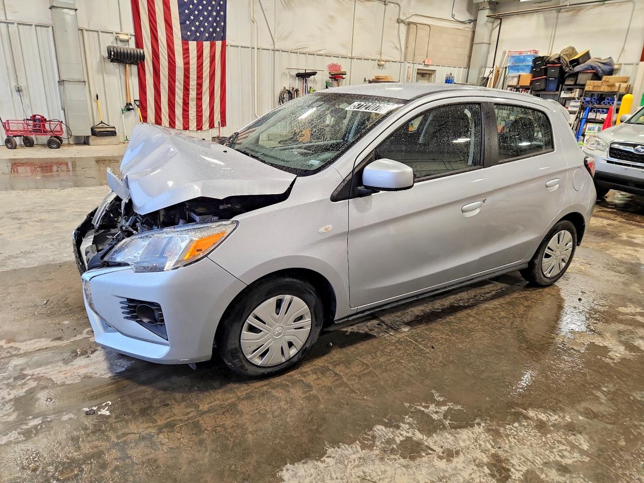 Salvage Mitsubishi Mirage Image